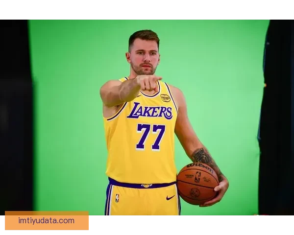 雷迪克表示将申诉东契奇技犯 并对布朗尼表现与发展前景感到满意